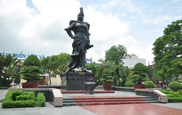 Nữ tướng Lê Chân
